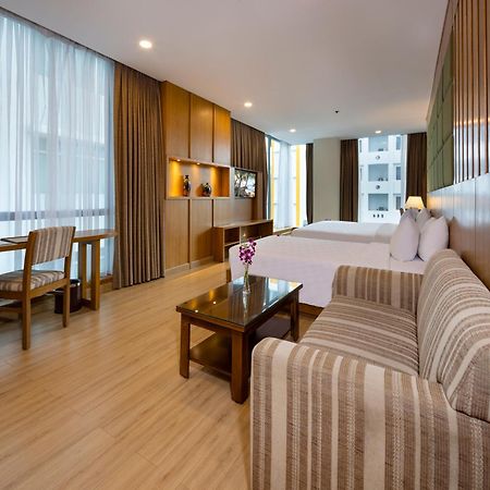 Eden Star Saigon Hotel Хошимін Екстер'єр фото