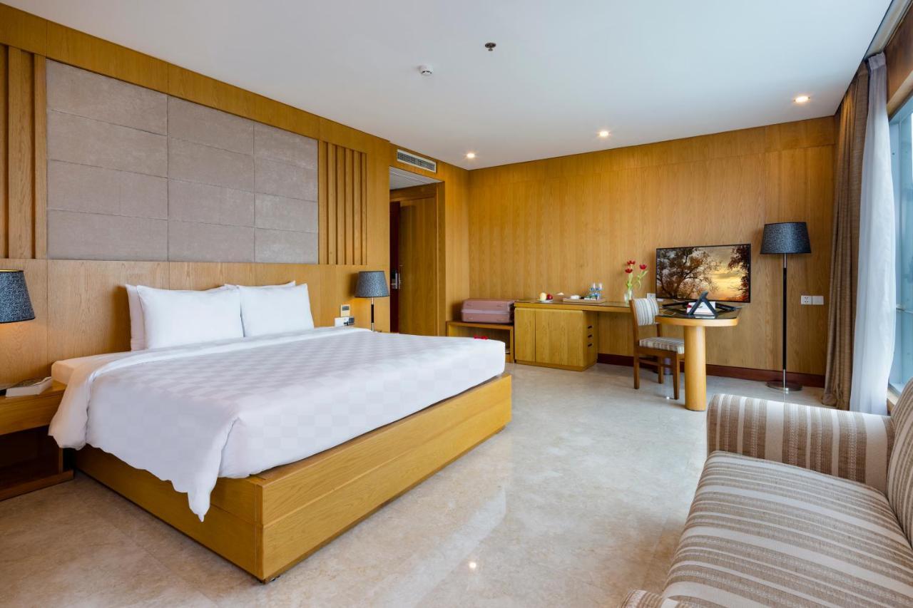 Eden Star Saigon Hotel Хошимін Екстер'єр фото