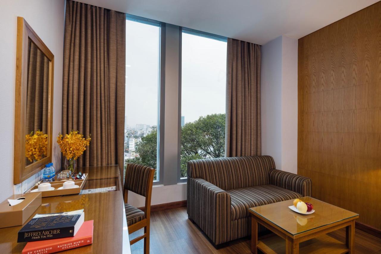 Eden Star Saigon Hotel Хошимін Екстер'єр фото
