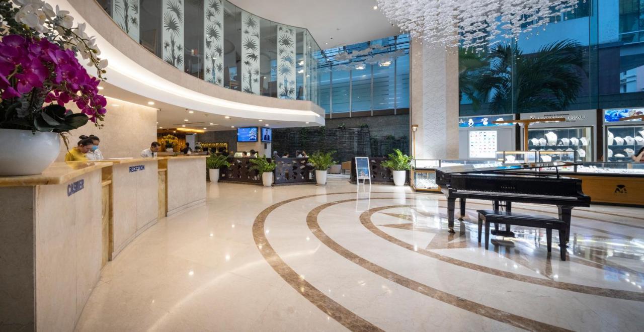 Eden Star Saigon Hotel Хошимін Екстер'єр фото
