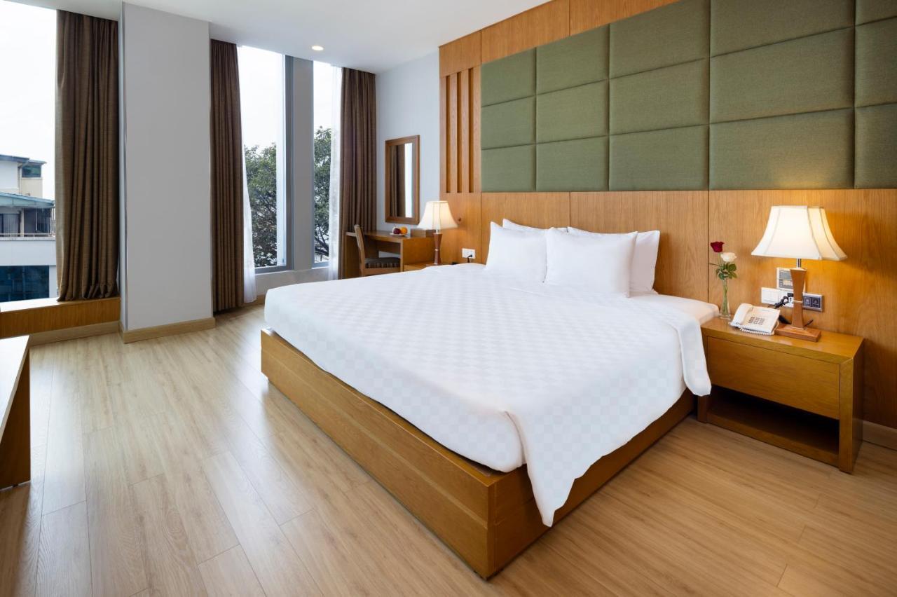 Eden Star Saigon Hotel Хошимін Екстер'єр фото